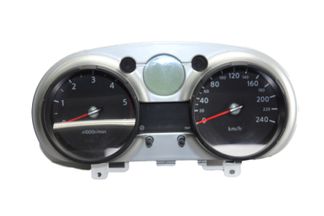 Licznik Zegar Obrotomierz  Nissan Qashqai Diesel