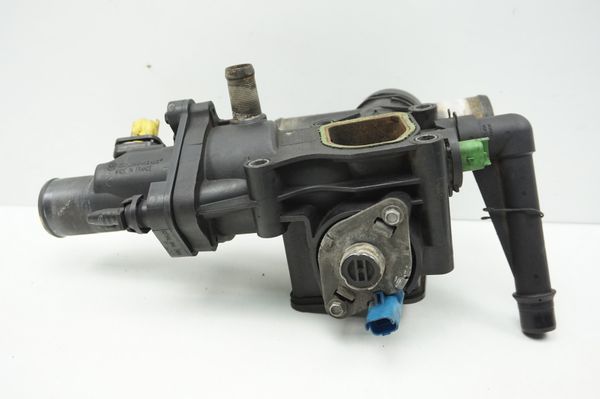 Caja Termostato  1338E1 1336X1 9646439080 2,0 HDi 16v  Citroen Peugeot  Ford