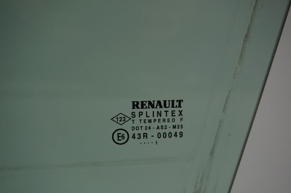 Luna De La Puerta Izquierdo Delantero Renault Scenic 1999-2003 8200143306 AS2 2001
