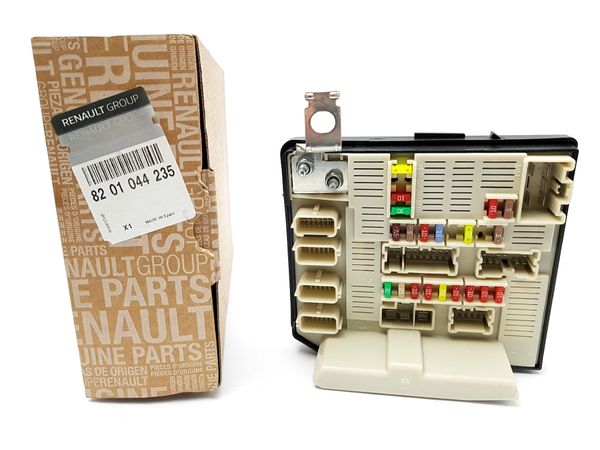 Caja Reles / Fusibles Original Renault Kangoo 2 Kubistar 8201044235