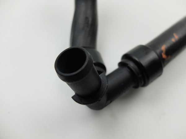 Tuber�a Del Sistema De Refrigeraci�n  Clio 4 924104538R Renault 1,5 DCI 0km