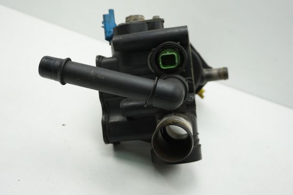 Caja Termostato  1338E1 1336X1 9646439080 2,0 HDi 16v  Citroen Peugeot  Ford