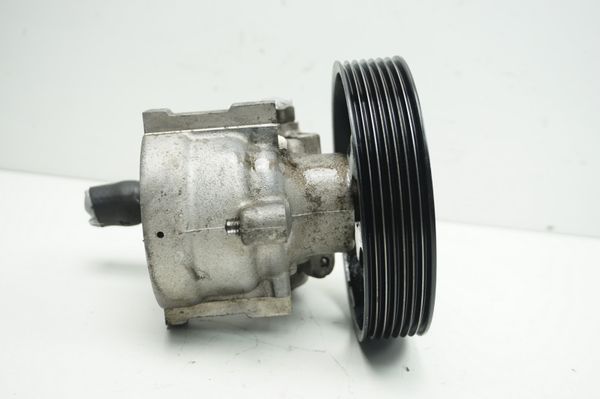 Bomba De La Dirección Asistida  8200100082 8200096704 1,9 DCI Laguna 2 Renault