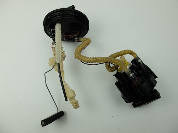 Bomba De Combustible  BMW 5 E39 1182954 Geber Diesel 1057