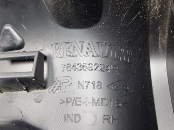Moldura Del Peldaño Derecho Delantero 764369224R Duster Dacia 2013-