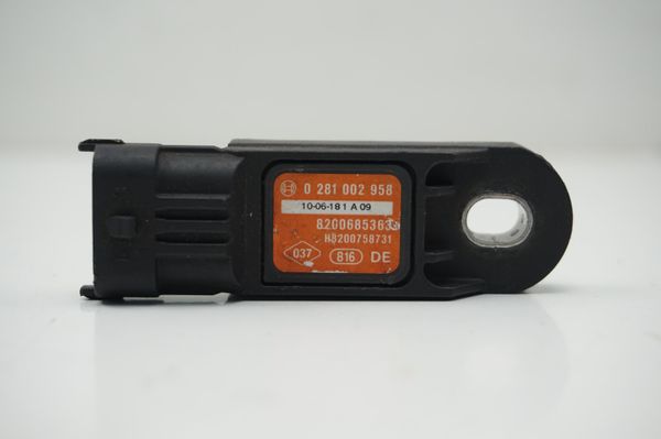 Sensor De Presión De Aire  1,9 2,0 2,3 dci 8200685363 Renault 0281002958 Bosch Nissan