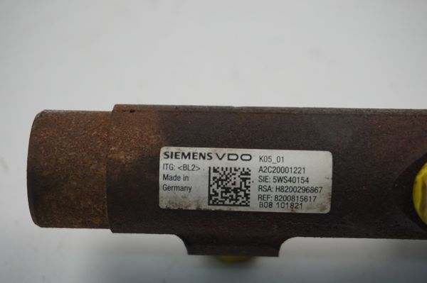 Rampa De Inyectores Siemens VDO 8200815617 5WS40154 Renault 1.5 DCI