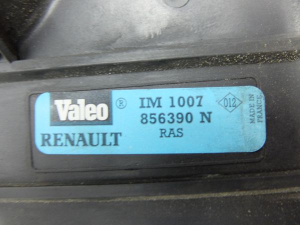 Aire De Radiador   Renault 856390N 7701040663 Valeo 10900
