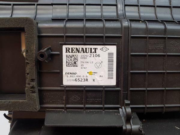 Calentador Renault Clio 4 272706523R Denso