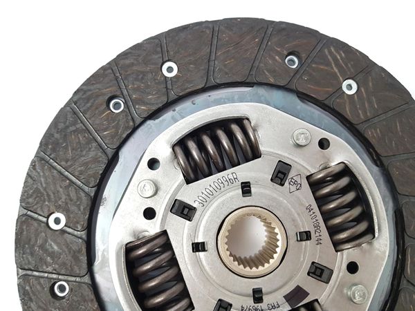 Embrague Completo  Nueva Original Renault Clio IV 1.2 16v D4F 200 mm 302055580R 302102934R