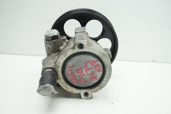 Bomba De La Dirección Asistida  8200100082 8200096704 1,9 DCI Laguna 2 Renault