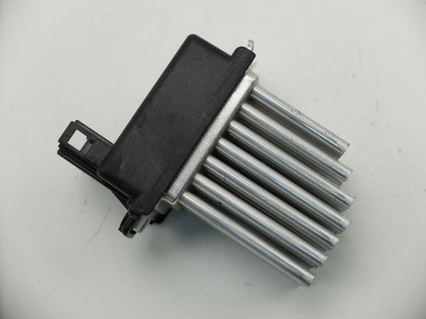 Resistor Del Ventilador Audi A6 4B0820521 5DS006467-02 MF246810-149