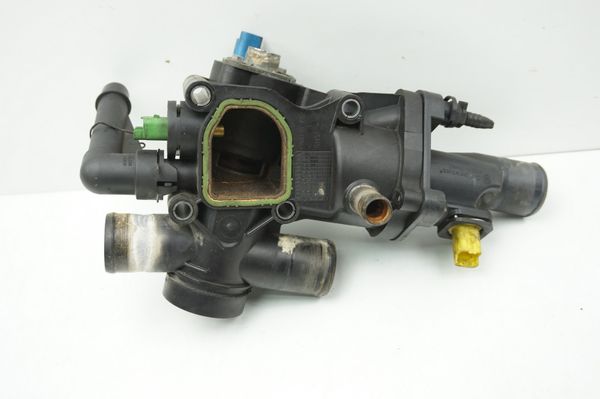 Caja Termostato  1338E1 1336X1 9646439080 2,0 HDi 16v  Citroen Peugeot  Ford