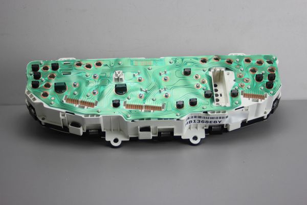 Licznik Zegar Suzuki  Baleno 34100-65G80  Benzyna