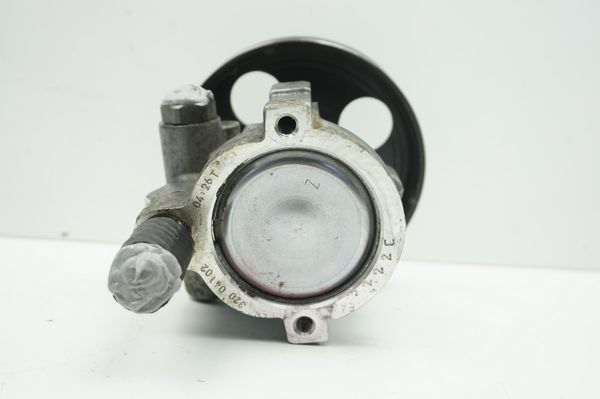 Bomba De La Dirección Asistida  8200096704 1,9 dci Laguna 2 Primera Renault Nissan 
