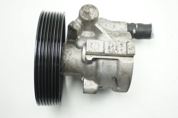 Bomba De La Dirección Asistida  8200100082 8200096704 1,9 DCI Laguna 2 Renault