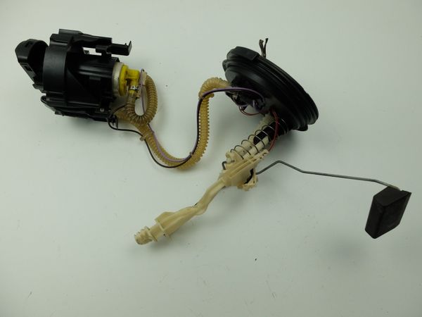 Bomba De Combustible  BMW 5 E39 1182954 Geber Diesel 1057