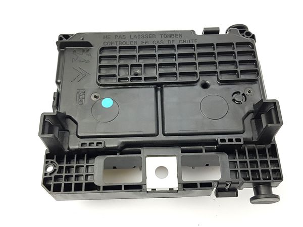 Caja Reles / Fusibles Original Citroen Peugeot C2 C3 DS3 207 1007 6500HW