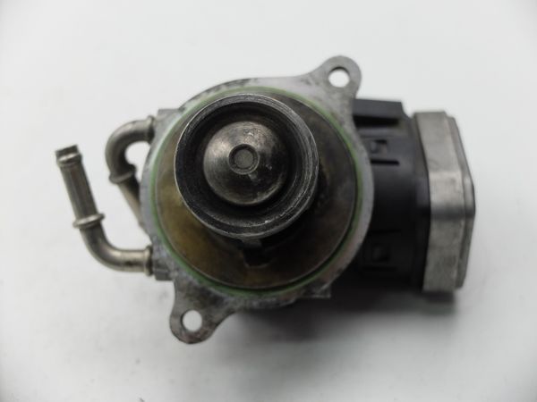 Válvula Egr  A6401400760 00005320C2 Mercedes-Benz