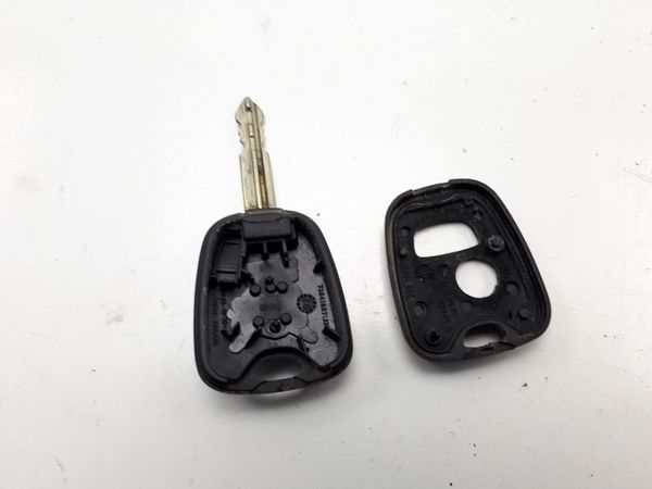 Interruptor De Encendido Xsara Picasso N0501539 4162HK Citroen Valeo 1136