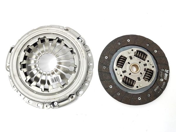 Embrague Completo  Nueva Original Renault Clio IV 1.2 16v D4F 200 mm 302055580R 302102934R