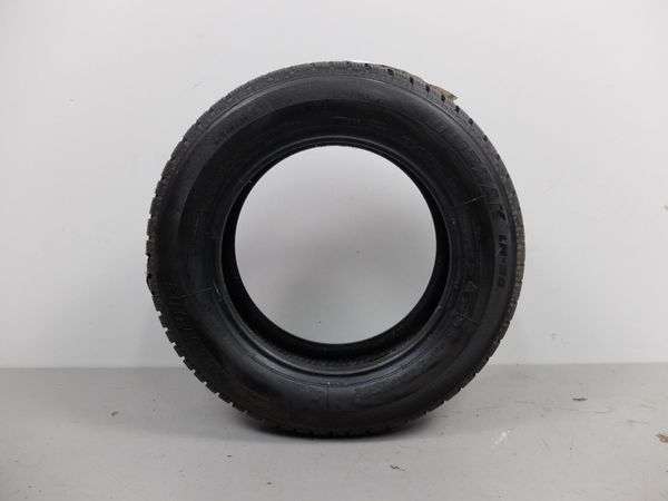 Neumático De Invierno  R15 195/65 91T Bridgestone Blizzak LM30