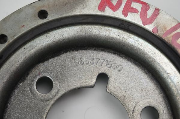 Polea Del Eje  9653771880 1,1 1,4 1,6  Citroen Peugeot 0515R8 