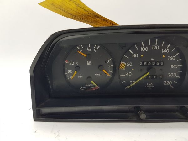Velocímetro/Instrumentos Y Relojes  Mercedes 190 W201 2015420011 10164