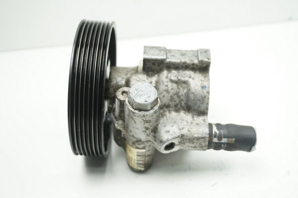 Bomba De La Dirección Asistida  8200100082 8200096704 1,9 DCI Laguna 2 Renault