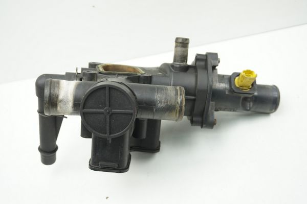 Caja Termostato  1338E1 1336X1 9646439080 2,0 HDi 16v  Citroen Peugeot  Ford