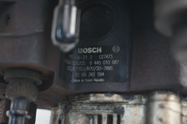 Bomba De Inyección 0445010087 8200342594 1.9 dci Bosch Renault