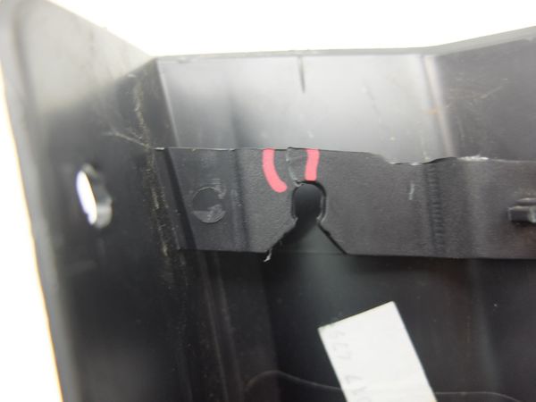 Moldura Del Peldaño Derecho Delantero 764369224R Duster Dacia 2013-