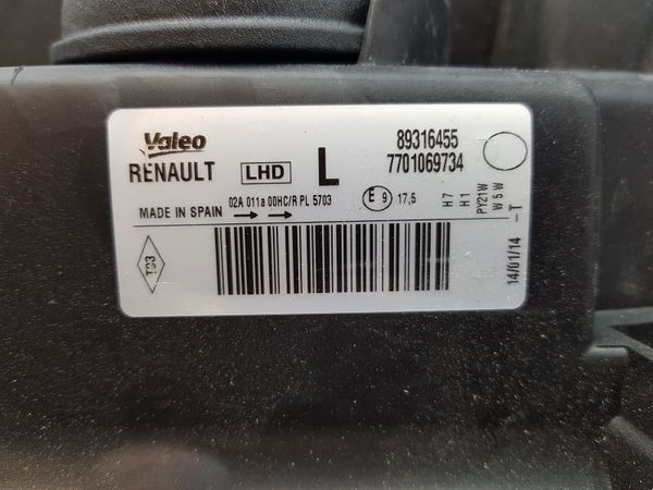 Reflector Izquierdo 7701069734 Modus Renault Valeo